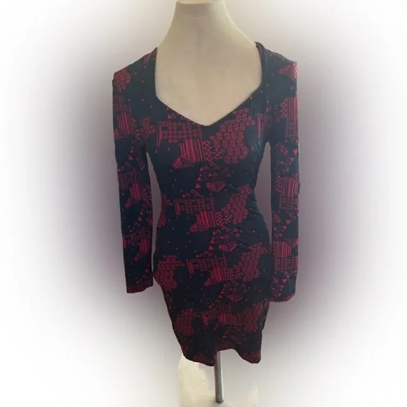Workshop Clothing | Dresses | 9s Red And Black Pattern Knit Bodycon Dress